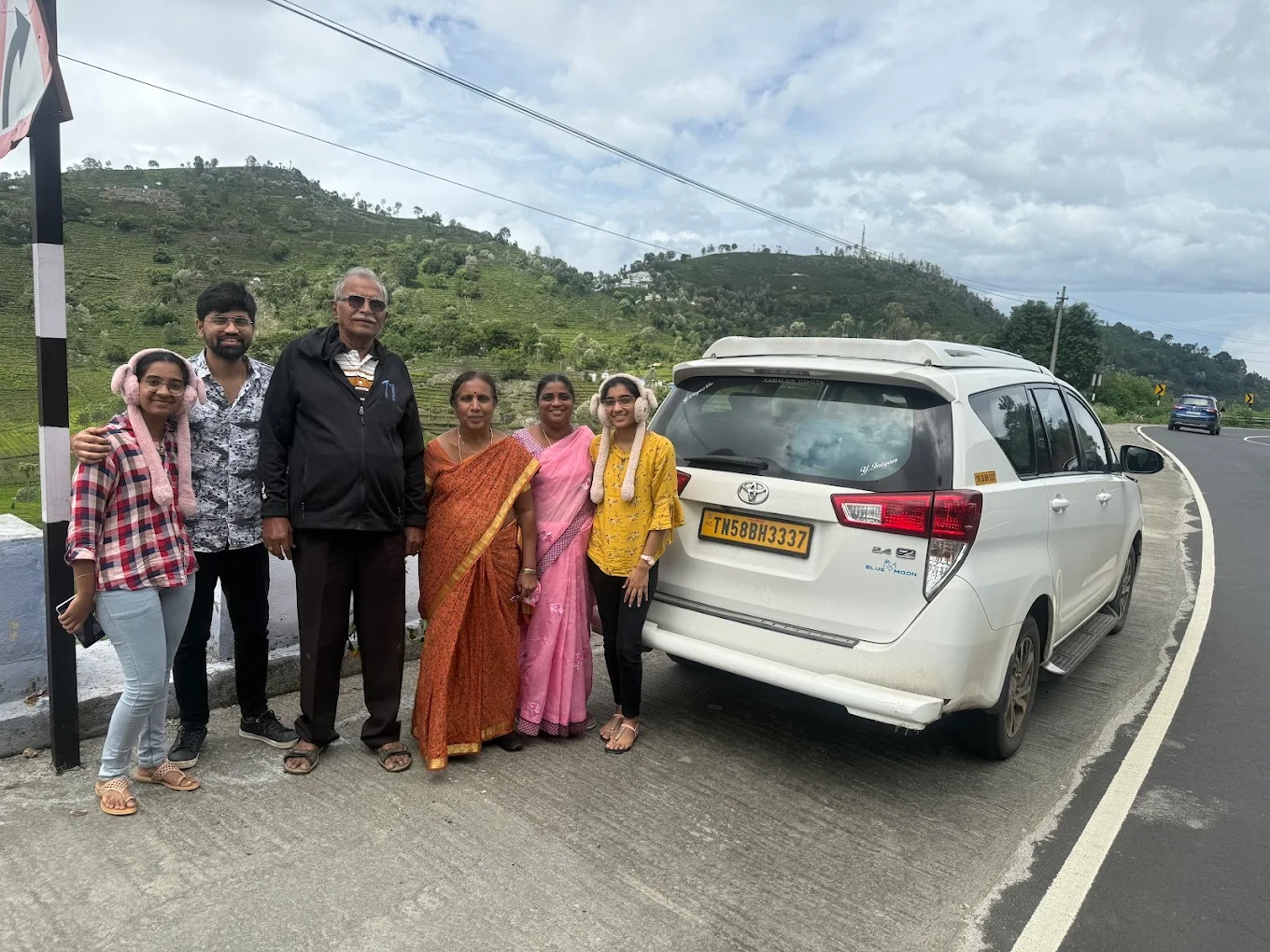 Experience the best outstation taxi services in Tirupur