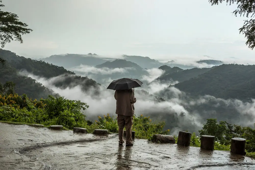 Book a monsoon getaway with BlueMoon Travels outstation cab services in Tirupur